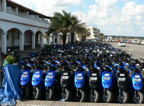39- Scooters de location 